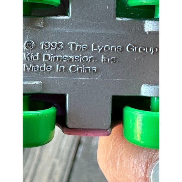 Barney Friends Die Cast Toy Cars Set Barney Baby Bop Characters Cars 80s 90s Vtg - Picture 8 of 8